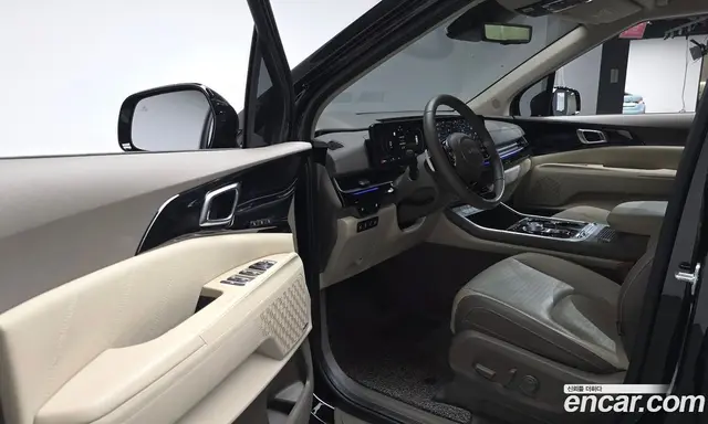 Kia Carnival 2024 3.5 автомат (гидро), миниатюра 10 Kia Carnival 2024 3.5 автомат (гидро), миниатюра 10
