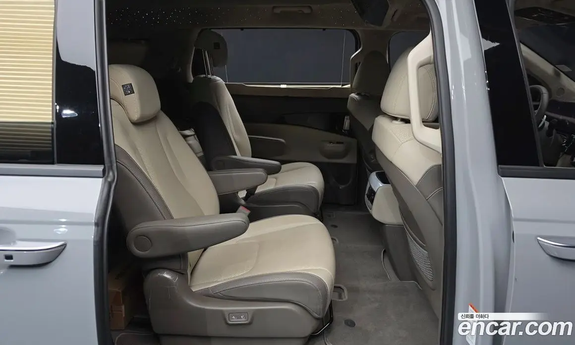 Kia Carnival 2024 1.6 автомат (гидро), фото 11 Kia Carnival 2024 1.6 автомат (гидро), фото 11
