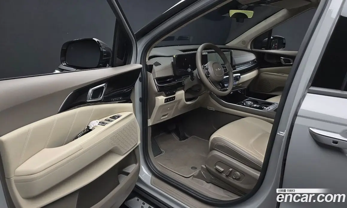 Kia Carnival 2024 1.6 автомат (гидро), фото 10 Kia Carnival 2024 1.6 автомат (гидро), фото 10