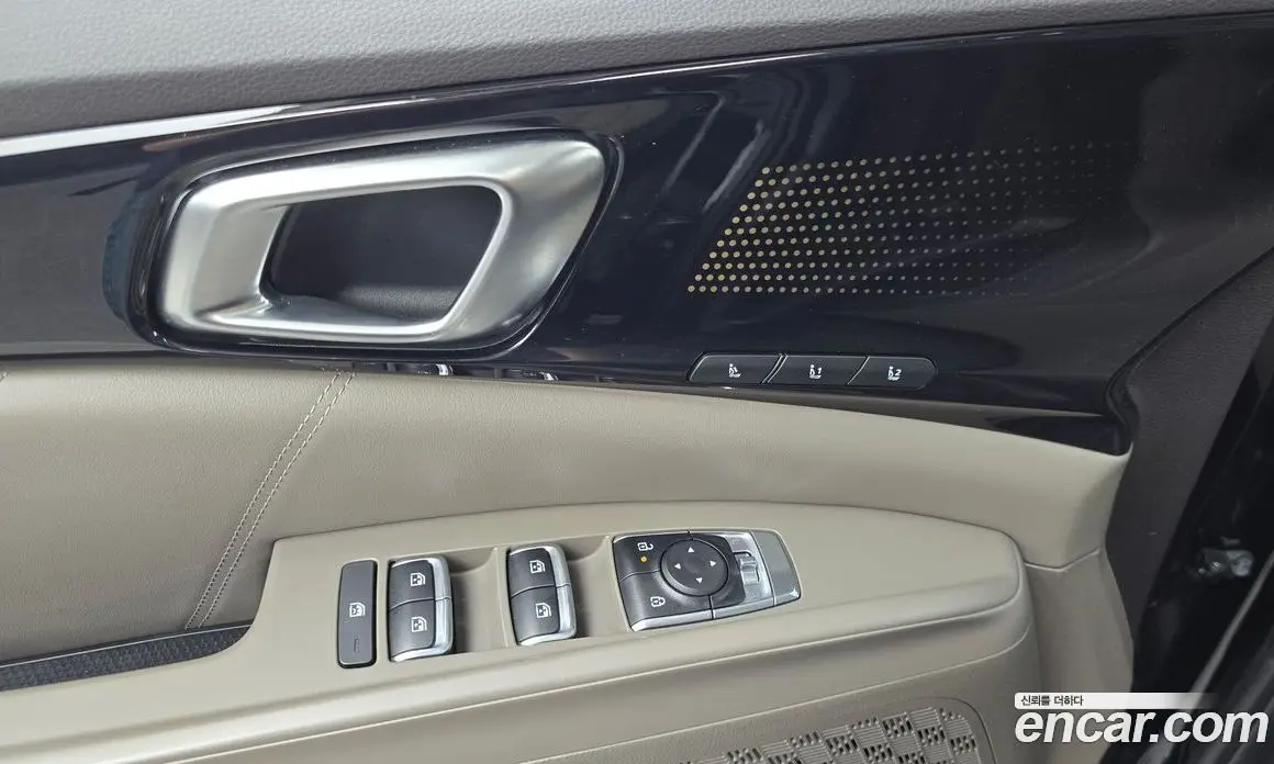Kia Carnival 2024 2.2 автомат (гидро), фото 33 Kia Carnival 2024 2.2 автомат (гидро), фото 33