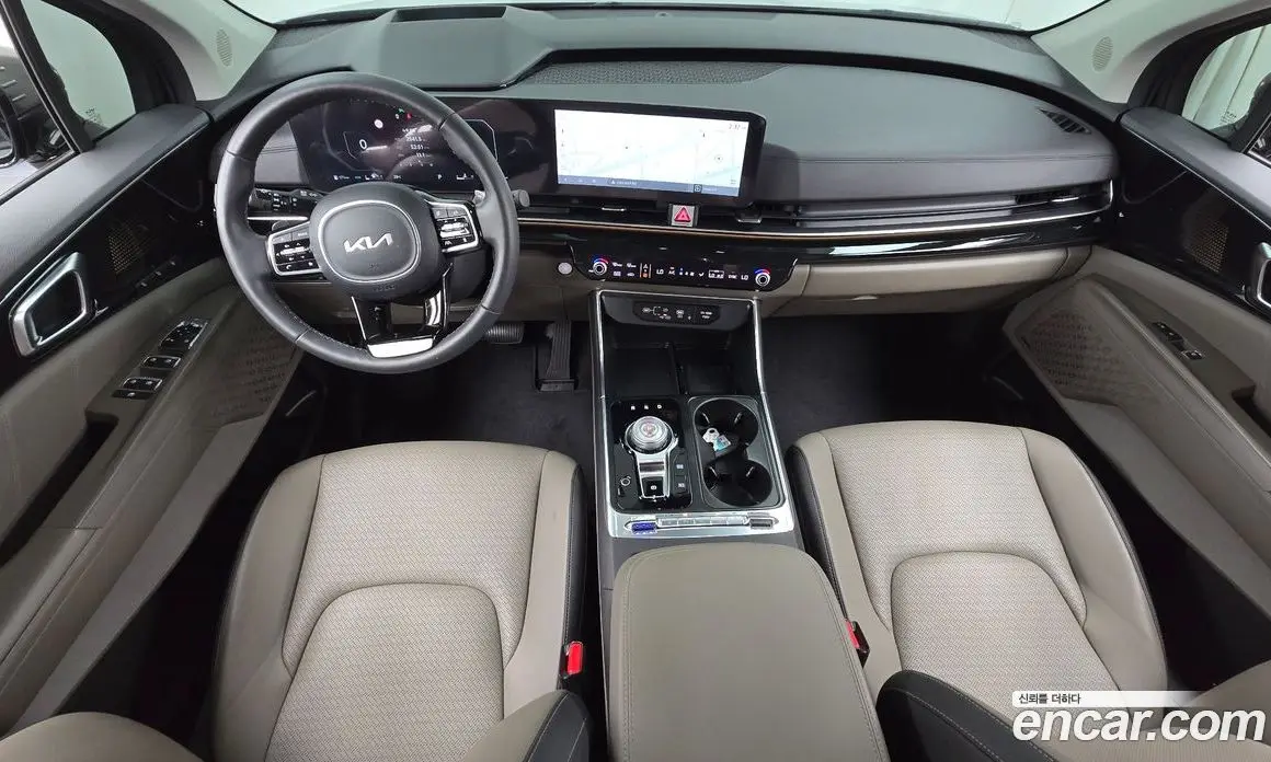Kia Carnival 2024 2.2 автомат (гидро), фото 10 Kia Carnival 2024 2.2 автомат (гидро), фото 10