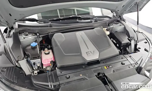 Kia EV6 2022 0.1 автомат (гидро), миниатюра 6 Kia EV6 2022 0.1 автомат (гидро), миниатюра 6