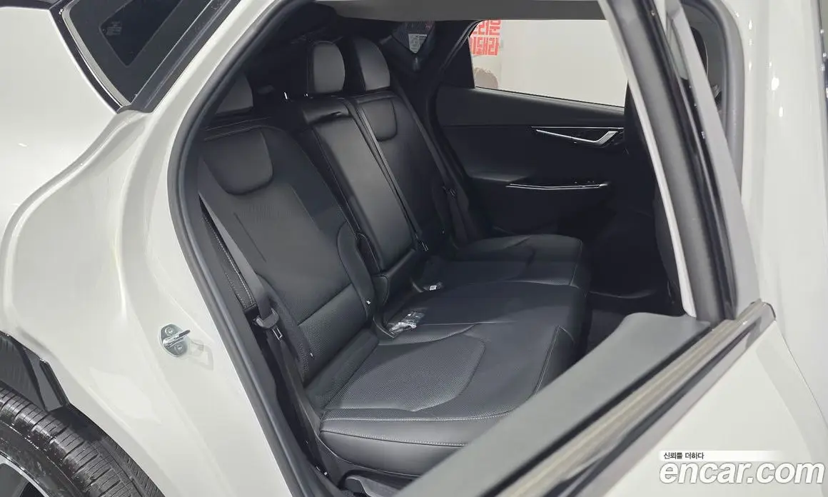 Kia EV6 2024 0.1 автомат (гидро), фото 18