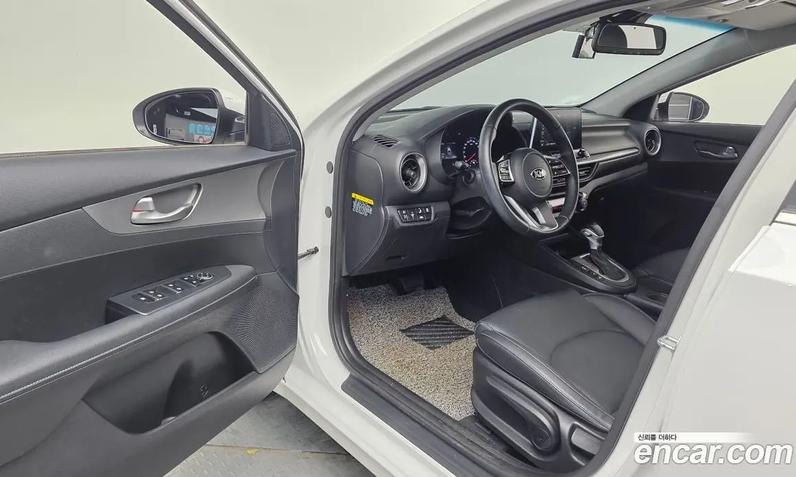 Kia K3 2019 1.6 автомат (гидро), фото 10 Kia K3 2019 1.6 автомат (гидро), фото 10