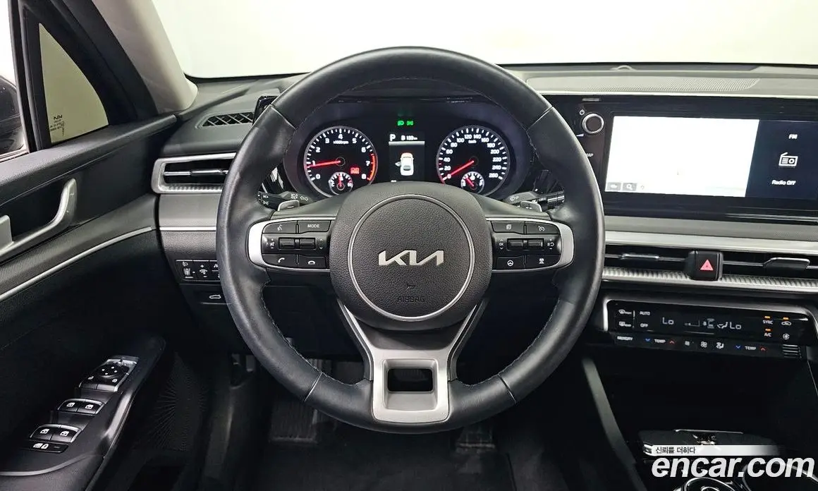 Kia K5 (Optima) 2023 2.0 автомат (гидро), фото 13 Kia K5 (Optima) 2023 2.0 автомат (гидро), фото 13