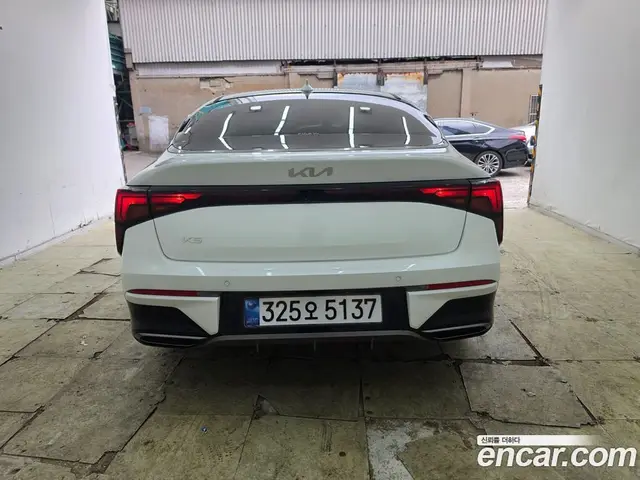 Kia K5 (Optima) 2025 1.6 автомат (гидро), миниатюра 4 Kia K5 (Optima) 2025 1.6 автомат (гидро), миниатюра 4
