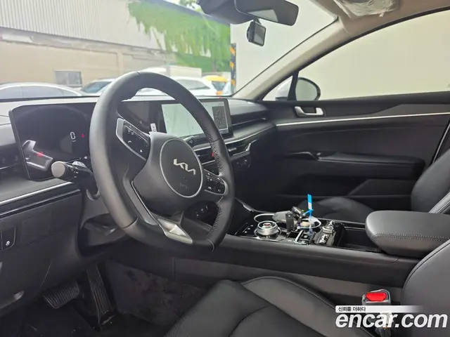 Kia K5 (Optima) 2025 1.6 автомат (гидро), миниатюра 7 Kia K5 (Optima) 2025 1.6 автомат (гидро), миниатюра 7
