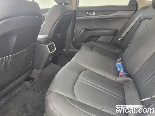 Kia K5 (Optima) 2025 1.6 автомат (гидро), миниатюра 10 Kia K5 (Optima) 2025 1.6 автомат (гидро), миниатюра 10