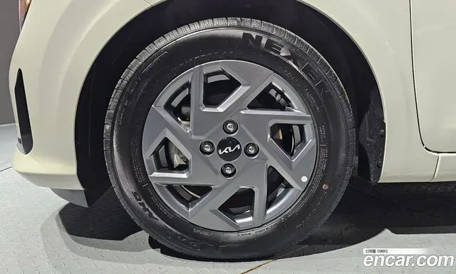 Kia Morning 2024 1.0 автомат (гидро), миниатюра 5