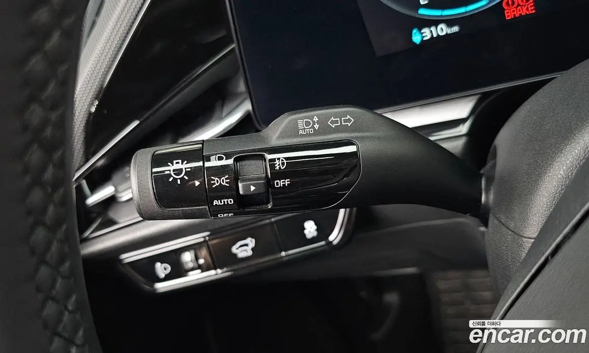 Kia Niro 2023 0.2 автомат (гидро), фото 26 Kia Niro 2023 0.2 автомат (гидро), фото 26