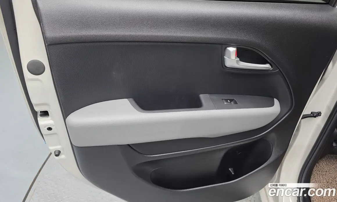 Kia Ray 2026 1.0 автомат (гидро), фото 15 Kia Ray 2026 1.0 автомат (гидро), фото 15