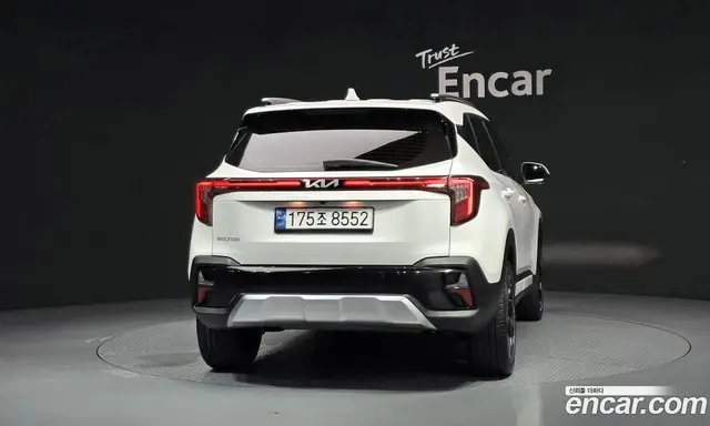 Kia Seltos 2023 1.6 автомат (гидро), миниатюра 4 Kia Seltos 2023 1.6 автомат (гидро), миниатюра 4