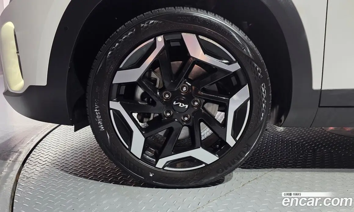 Kia Seltos 2023 1.6 автомат (гидро), фото 5 Kia Seltos 2023 1.6 автомат (гидро), фото 5