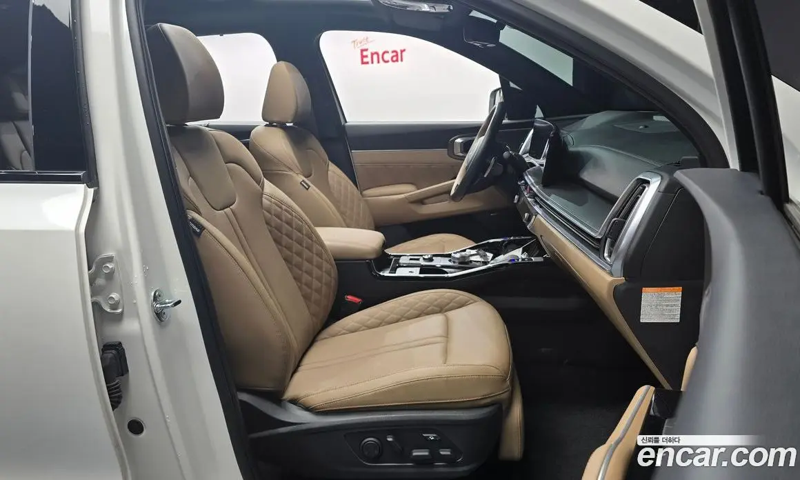 Kia Sorento 2024 1.6 автомат (гидро), фото 16 Kia Sorento 2024 1.6 автомат (гидро), фото 16
