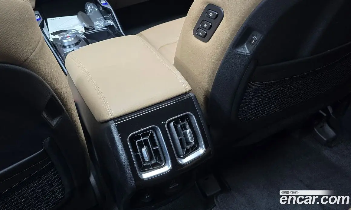 Kia Sorento 2024 1.6 автомат (гидро), фото 29 Kia Sorento 2024 1.6 автомат (гидро), фото 29