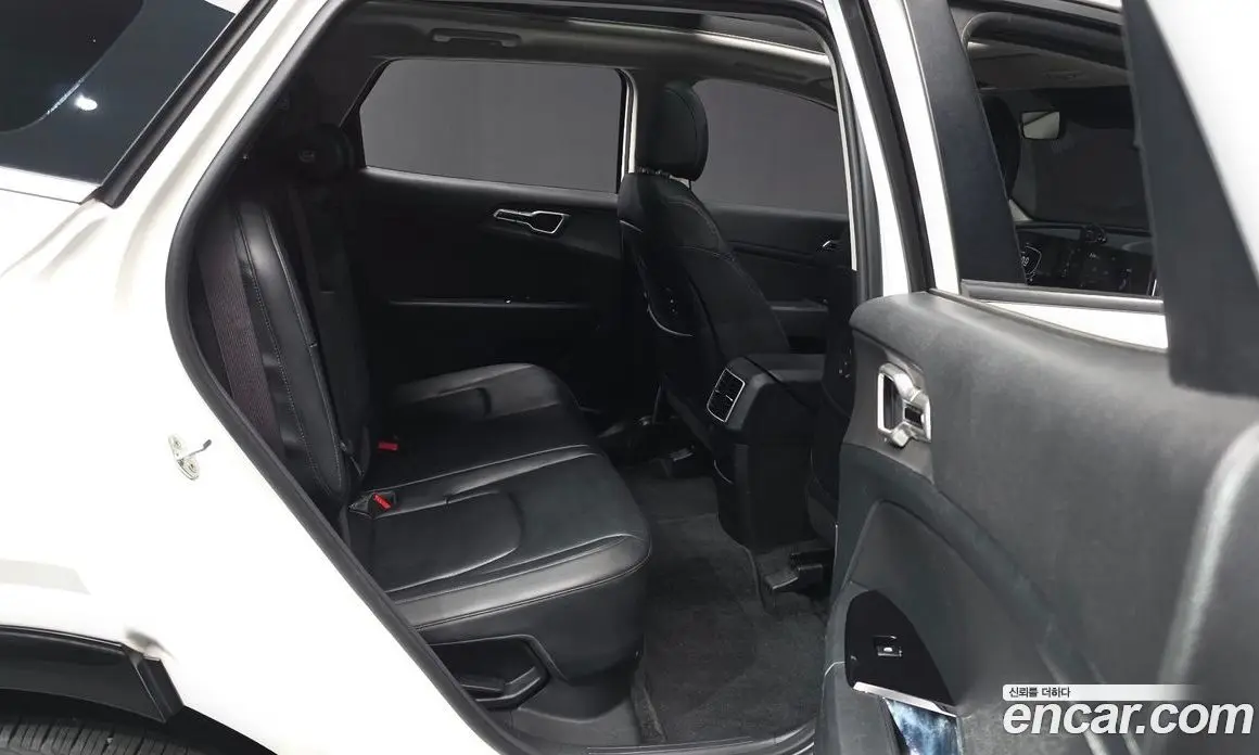 Kia Sportage 2021 1.6 автомат (гидро), фото 12 Kia Sportage 2021 1.6 автомат (гидро), фото 12