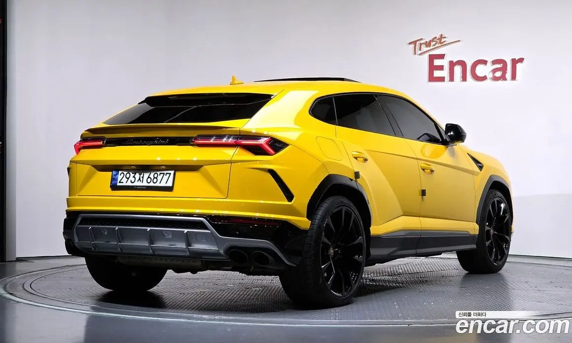 Lamborghini Urus 2021 4.0 автомат (гидро), фото 2 Lamborghini Urus 2021 4.0 автомат (гидро), фото 2