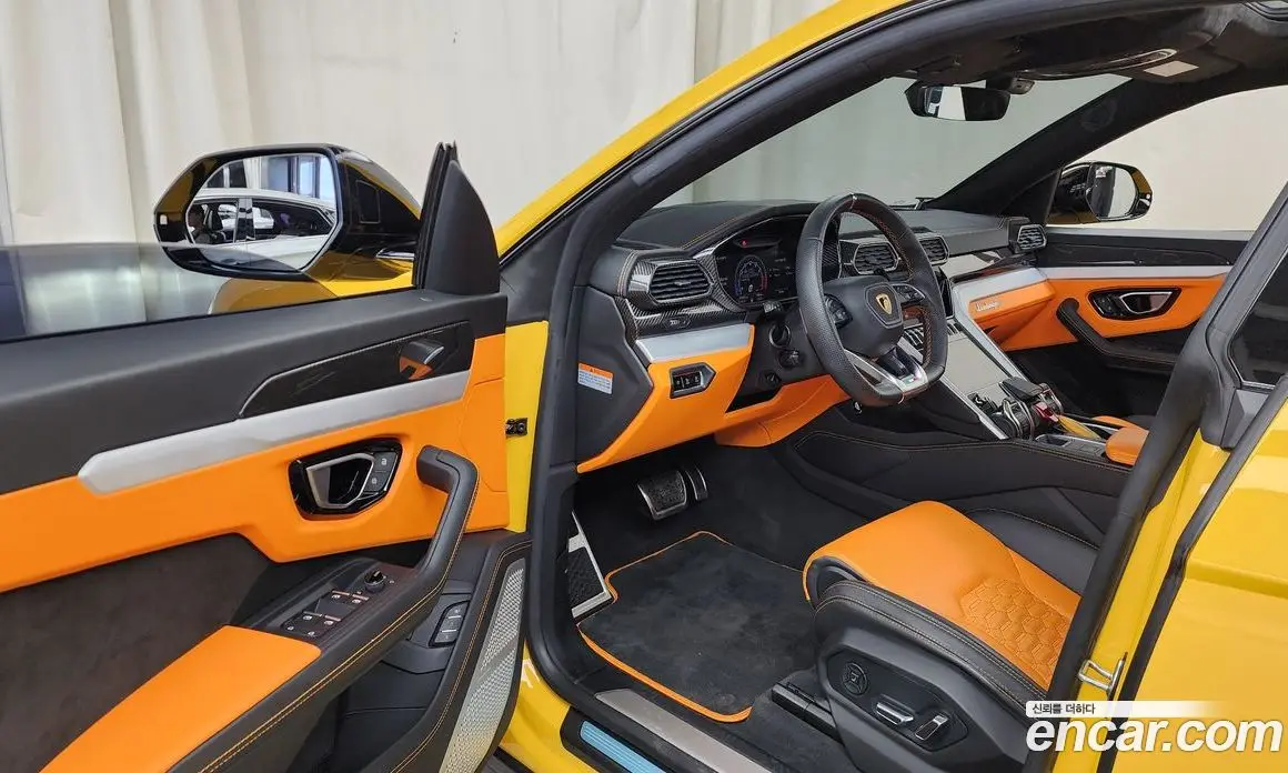 Lamborghini Urus 2021 4.0 автомат (гидро), фото 13 Lamborghini Urus 2021 4.0 автомат (гидро), фото 13