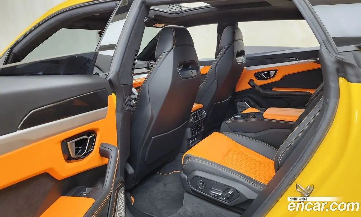 Lamborghini Urus 2021 4.0 автомат (гидро), фото 16 Lamborghini Urus 2021 4.0 автомат (гидро), фото 16