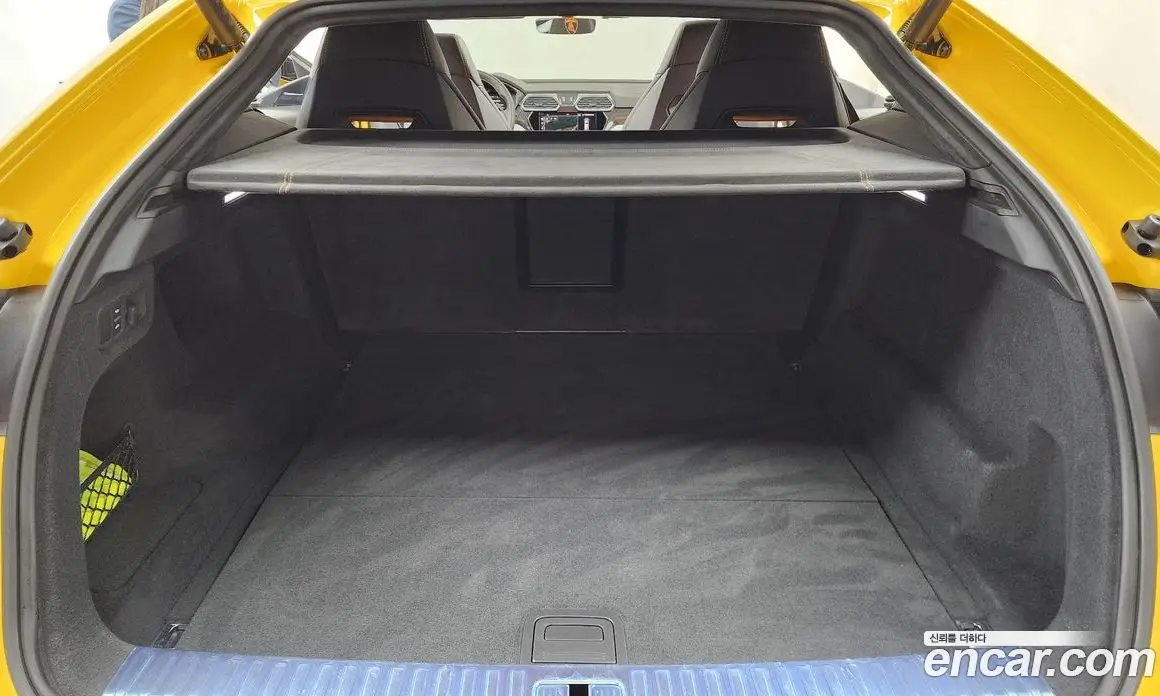 Lamborghini Urus 2021 4.0 автомат (гидро), фото 26 Lamborghini Urus 2021 4.0 автомат (гидро), фото 26
