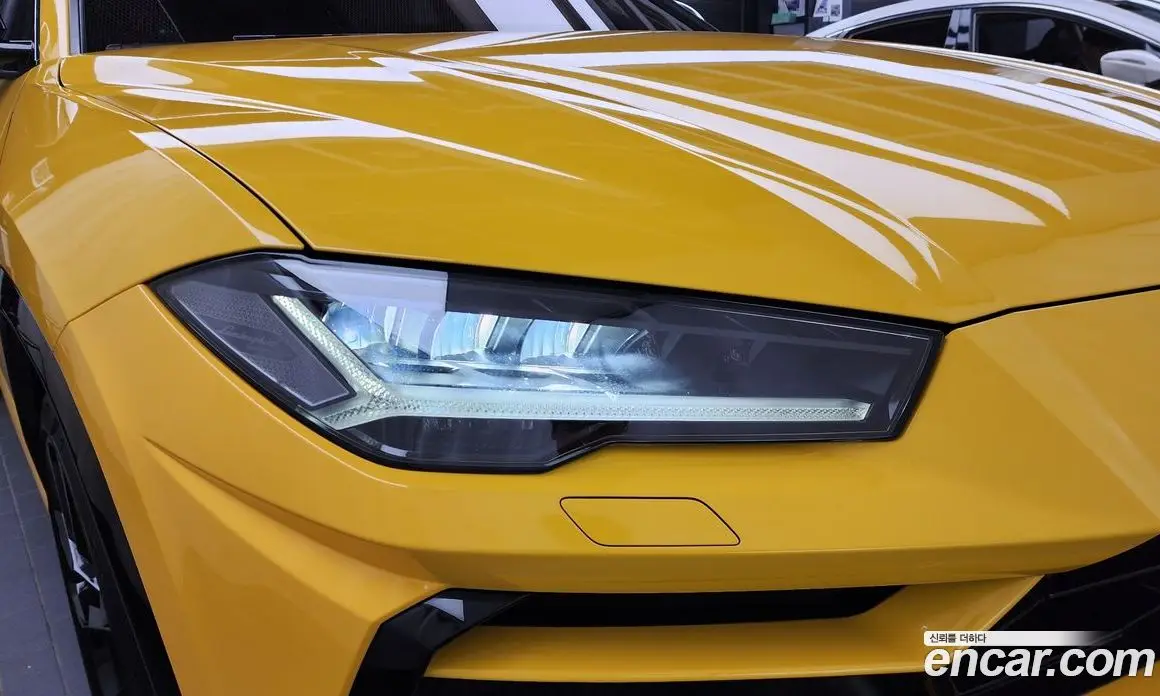 Lamborghini Urus 2021 4.0 автомат (гидро), фото 8 Lamborghini Urus 2021 4.0 автомат (гидро), фото 8