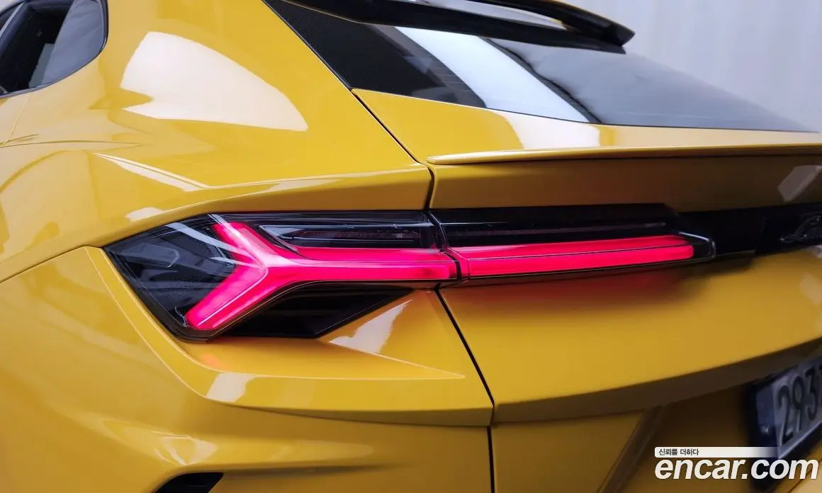 Lamborghini Urus 2021 4.0 автомат (гидро), фото 9 Lamborghini Urus 2021 4.0 автомат (гидро), фото 9
