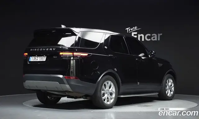 Land Rover Discovery 2018 2.0 автомат (гидро), миниатюра 2