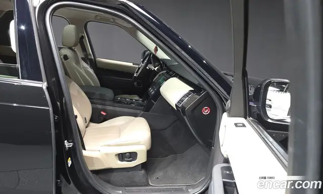 Land Rover Discovery 2018 2.0 автомат (гидро), миниатюра 11