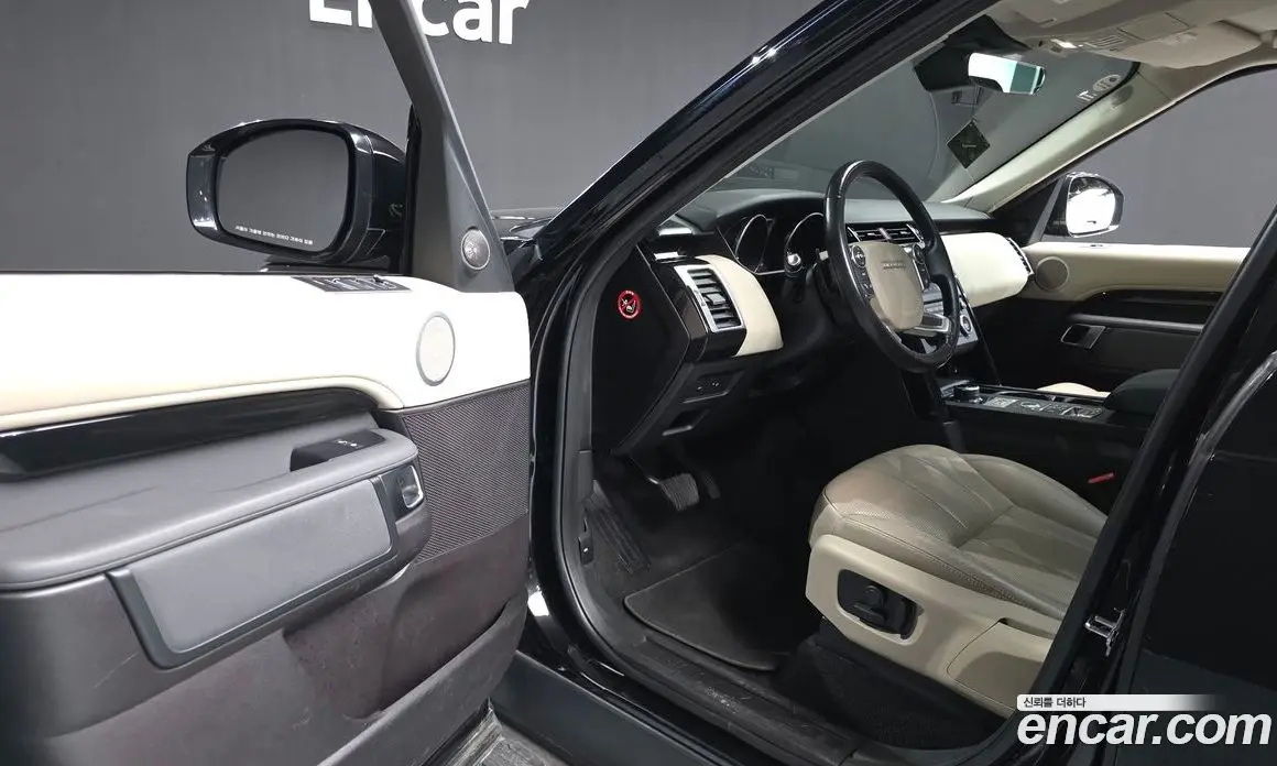 Land Rover Discovery 2018 2.0 автомат (гидро), фото 10