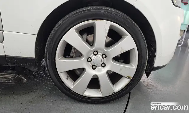 Land Rover Range Rover 2016 5.0 автомат (гидро), миниатюра 5 Land Rover Range Rover 2016 5.0 автомат (гидро), миниатюра 5