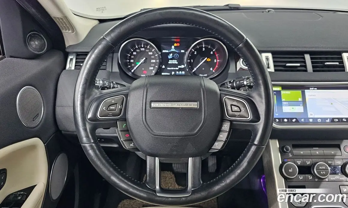 Land Rover Range Rover Evoque 2017 2.0 автомат (гидро), фото 13 Land Rover Range Rover Evoque 2017 2.0 автомат (гидро), фото 13