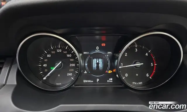 Land Rover Range Rover Evoque 2017 2.0 автомат (гидро), миниатюра 8 Land Rover Range Rover Evoque 2017 2.0 автомат (гидро), миниатюра 8