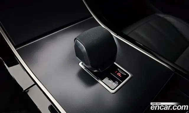 Land Rover Range Rover Evoque 2025 2.0 автомат (гидро), миниатюра 12