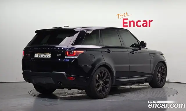 Land Rover Range Rover Sport 2015 3.0 автомат (гидро), миниатюра 2 Land Rover Range Rover Sport 2015 3.0 автомат (гидро), миниатюра 2