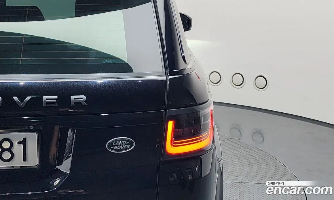 Land Rover Range Rover Sport 2019 3.0 автомат (гидро), фото 9 Land Rover Range Rover Sport 2019 3.0 автомат (гидро), фото 9