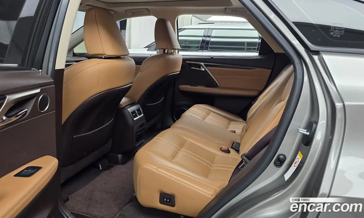 Lexus RX 2019 3.5 автомат (гидро), фото 16 Lexus RX 2019 3.5 автомат (гидро), фото 16