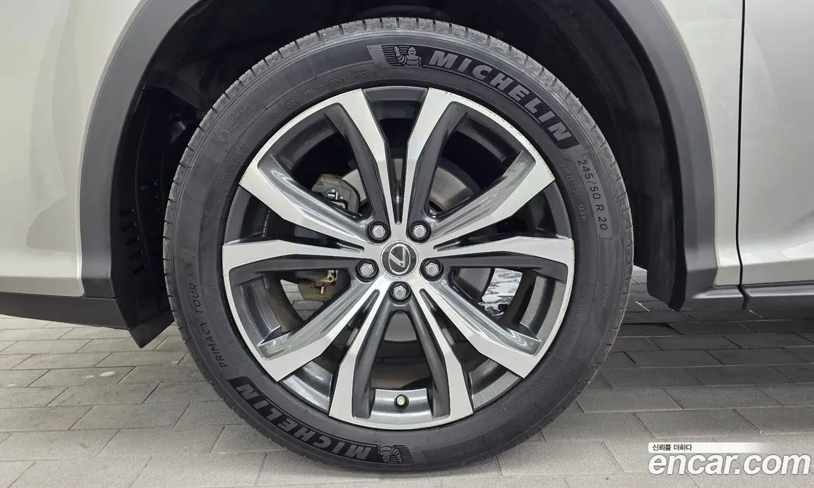 Lexus RX 2019 3.5 автомат (гидро), фото 5 Lexus RX 2019 3.5 автомат (гидро), фото 5