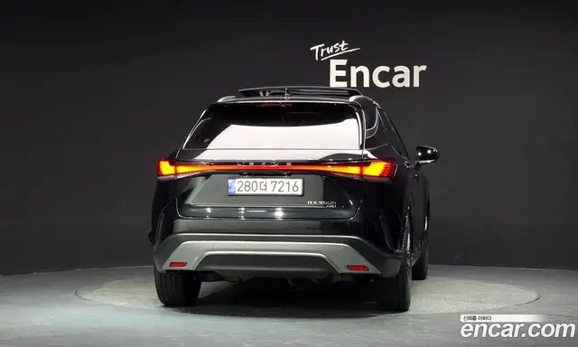Lexus RX 2023 2.5 автомат (гидро), миниатюра 4