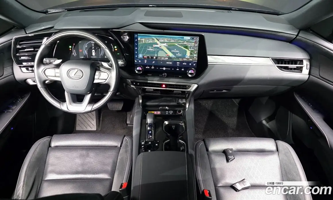 Lexus RX 2023 2.5 автомат (гидро), фото 10