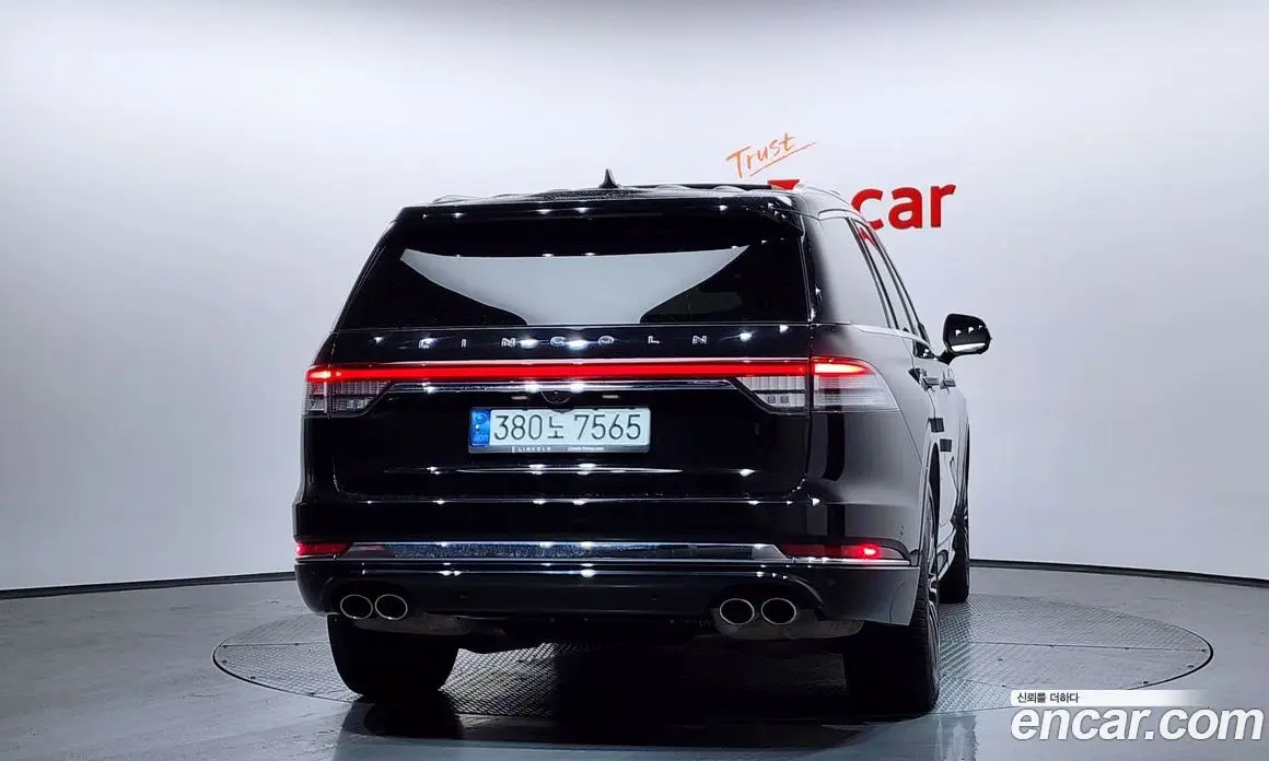 Lincoln Aviator 2022 3.0 автомат (гидро), фото 4 Lincoln Aviator 2022 3.0 автомат (гидро), фото 4