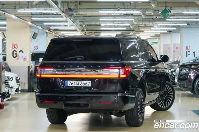 Lincoln Navigator 2021 3.5 автомат (гидро), миниатюра 2
