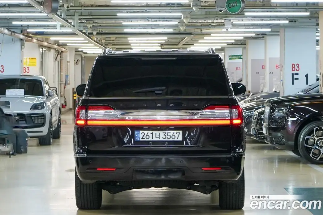 Lincoln Navigator 2021 3.5 автомат (гидро), фото 4