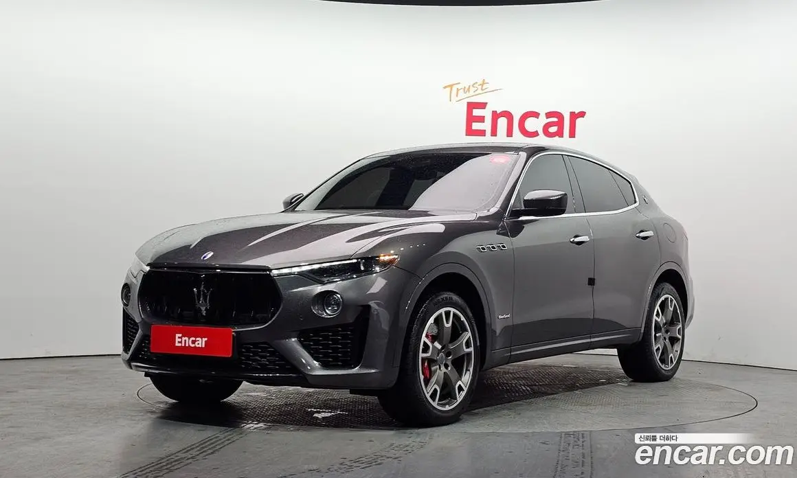 Maserati Levante 2019 3.0 автомат (гидро), фото 1 Maserati Levante 2019 3.0 автомат (гидро), фото 1