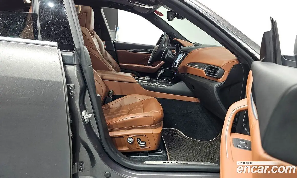 Maserati Levante 2019 3.0 автомат (гидро), фото 11 Maserati Levante 2019 3.0 автомат (гидро), фото 11
