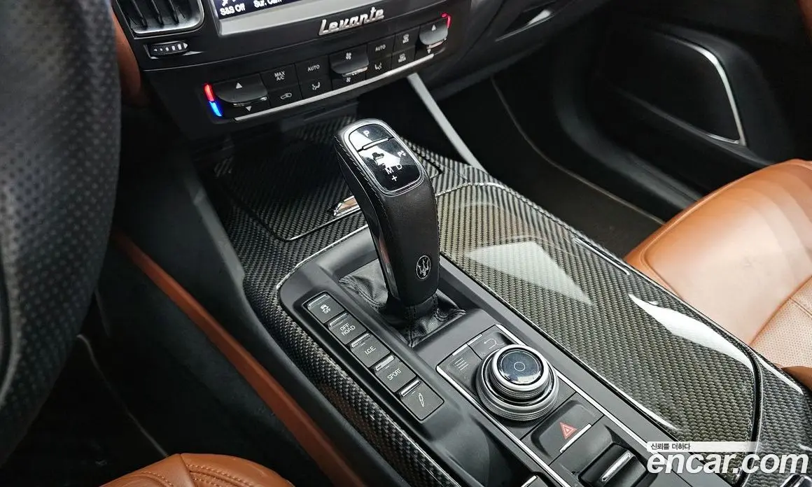 Maserati Levante 2019 3.0 автомат (гидро), фото 9 Maserati Levante 2019 3.0 автомат (гидро), фото 9