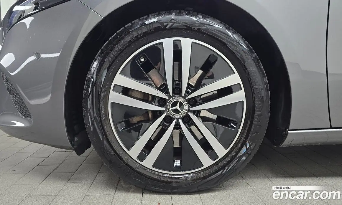 Mercedes-Benz A-Class 2021 2.0 автомат (гидро), фото 5 Mercedes-Benz A-Class 2021 2.0 автомат (гидро), фото 5