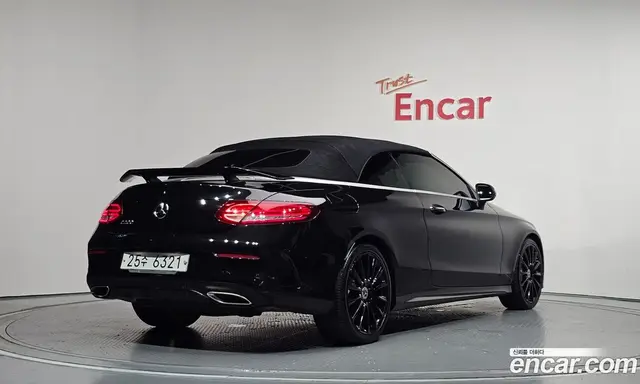 Mercedes-Benz C-Class 2017 2.0 автомат (гидро), миниатюра 2 Mercedes-Benz C-Class 2017 2.0 автомат (гидро), миниатюра 2