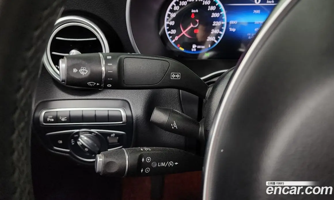 Mercedes-Benz C-Class 2017 2.0 автомат (гидро), фото 18 Mercedes-Benz C-Class 2017 2.0 автомат (гидро), фото 18