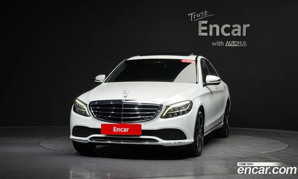 Mercedes-Benz C-Class 2019 1.9 автомат (гидро), фото 2 Mercedes-Benz C-Class 2019 1.9 автомат (гидро), фото 2