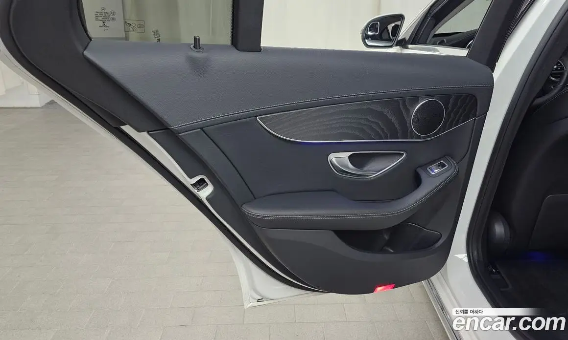 Mercedes-Benz C-Class 2019 1.9 автомат (гидро), фото 14 Mercedes-Benz C-Class 2019 1.9 автомат (гидро), фото 14